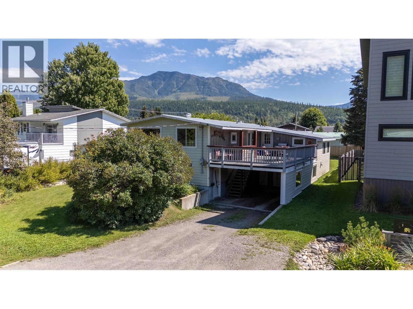 Photo 50 of 1142 10 Avenue, Fernie BC