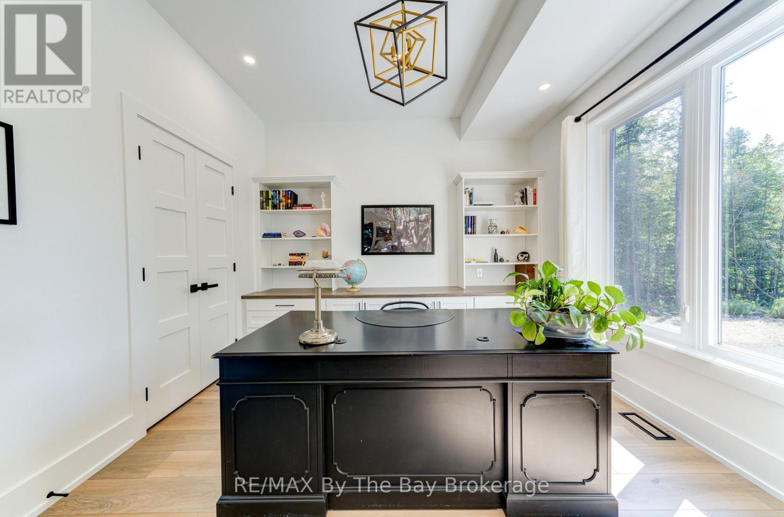 Photo 10 of 95 Spruce Street, Tiny ON