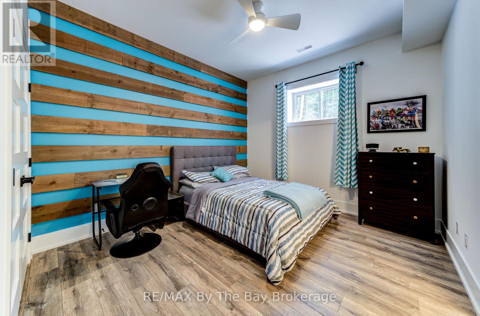 Photo 42 of 95 Spruce Street, Tiny ON
