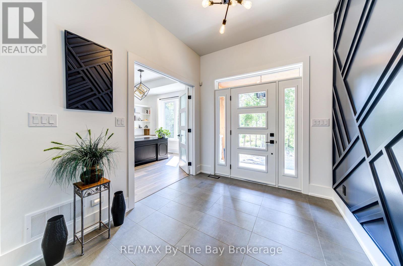 Photo 16 of 95 Spruce Street, Tiny ON