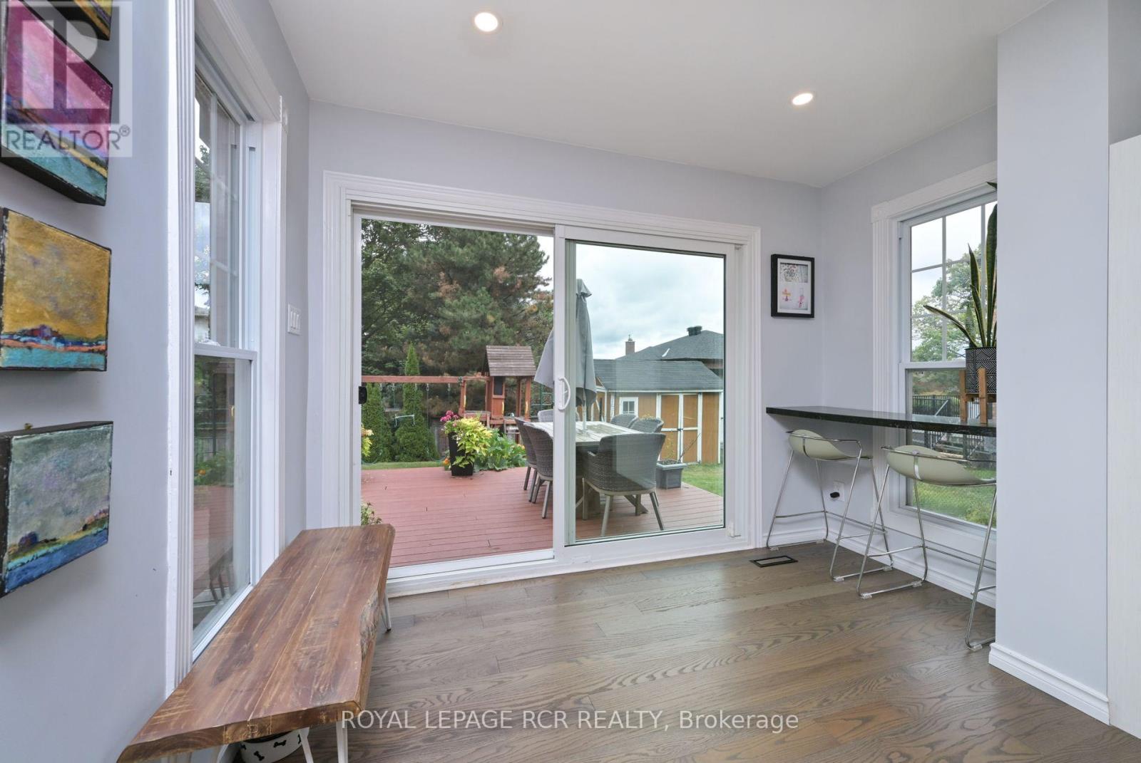 Photo 7 of 230 Beechfield Crescent, Orangeville ON