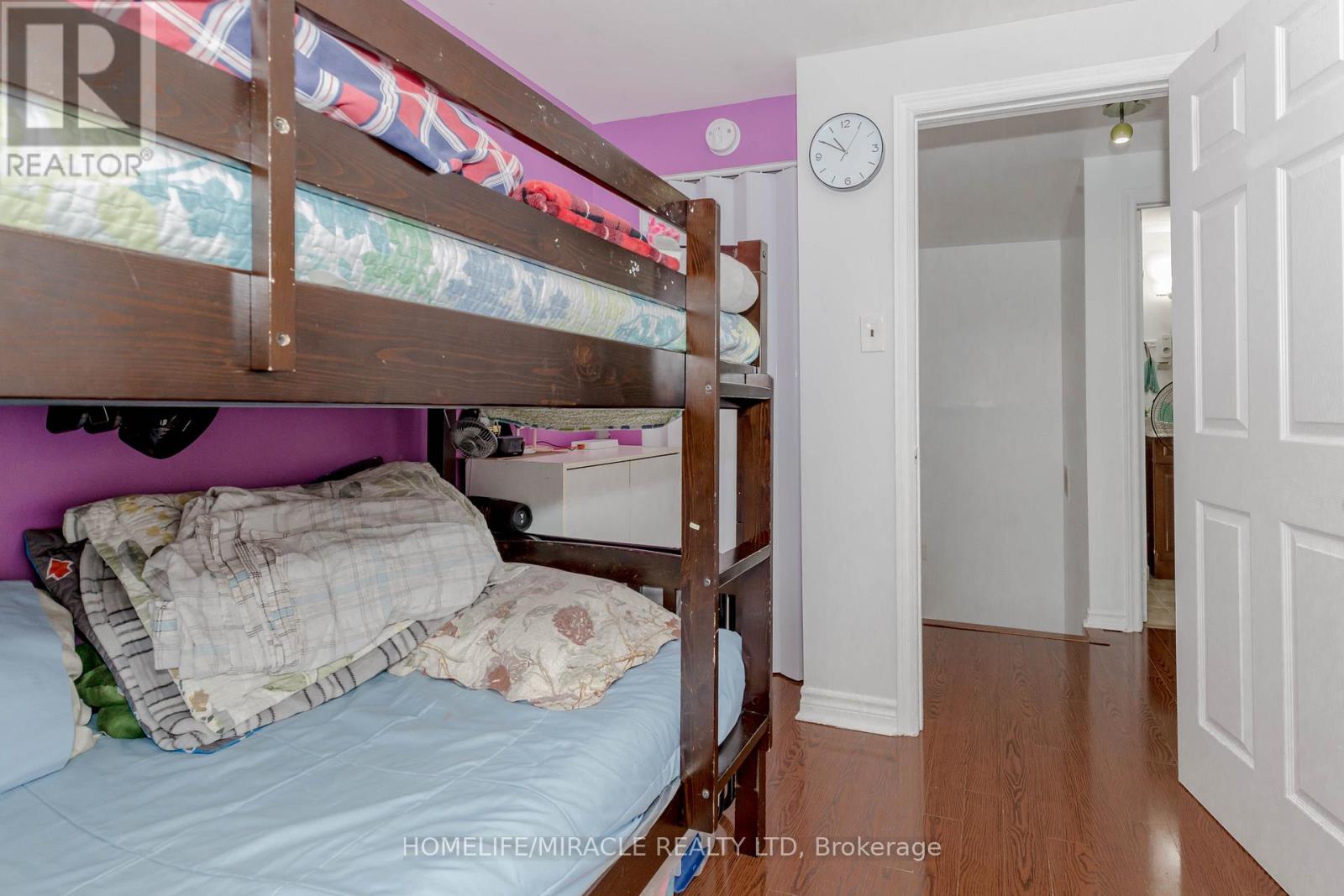 Photo 17 of 12 12 Eden Park Drive, Brampton ON