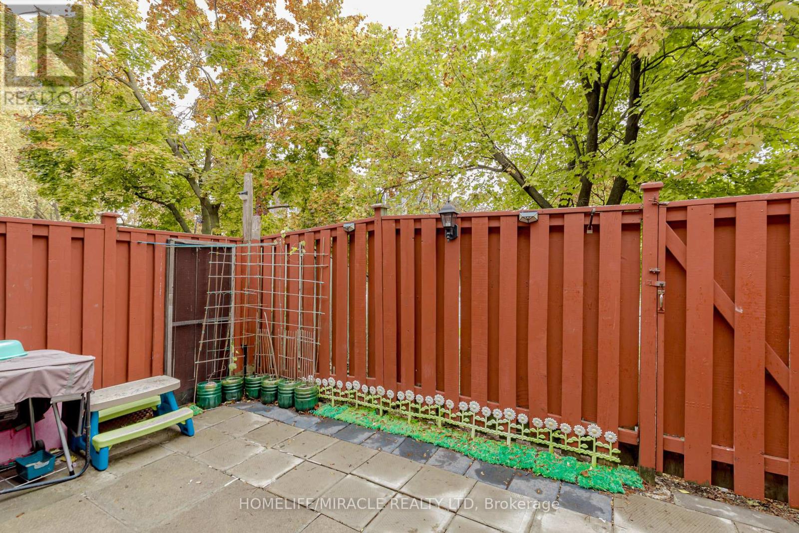 Photo 28 of 12 12 Eden Park Drive, Brampton ON