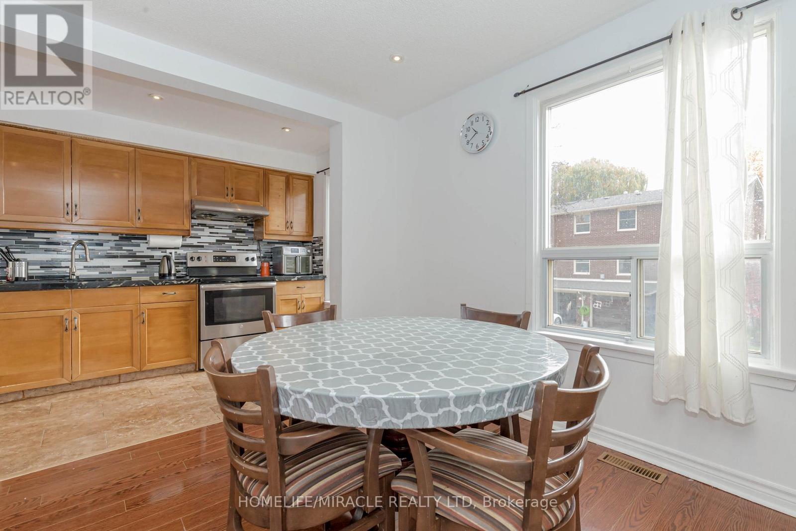 Photo 49 of 12 12 Eden Park Drive, Brampton ON