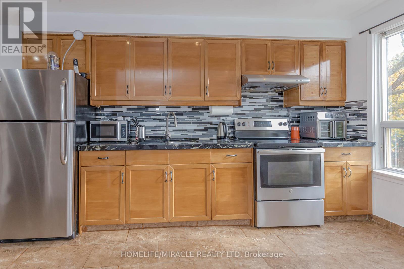 Photo 50 of 12 12 Eden Park Drive, Brampton ON
