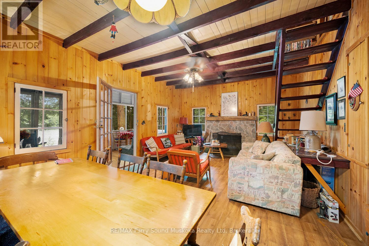 Photo 22 of 897 172 Wa Horseshoe Lake, Seguin ON