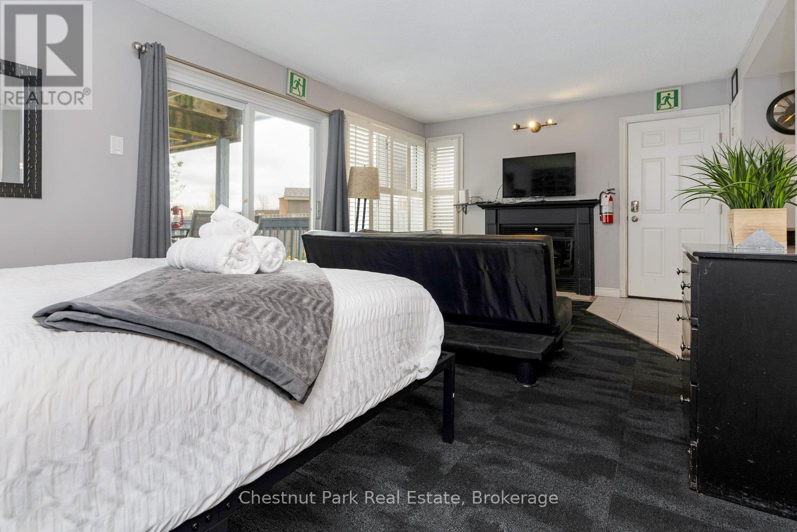 Photo 19 of 406 796468 Grey Road 19, Blue Mountains ON