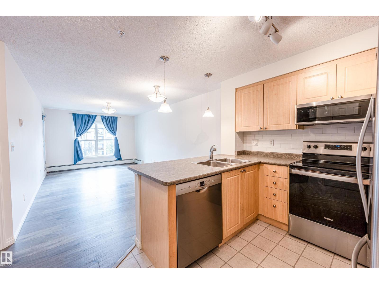 Photo 10 of 311 622 Mcallister Lo Sw, Edmonton AB