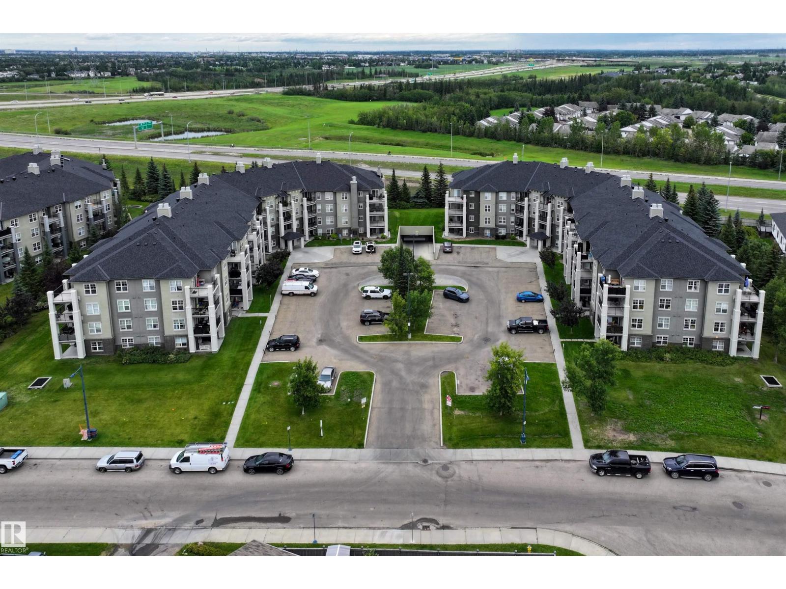 Photo 2 of 311 622 Mcallister Lo Sw, Edmonton AB