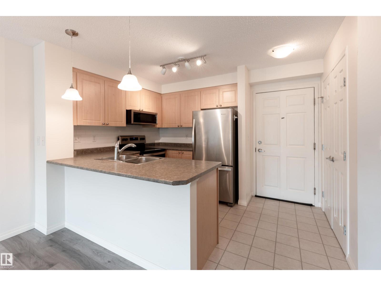 Photo 8 of 311 622 Mcallister Lo Sw, Edmonton AB