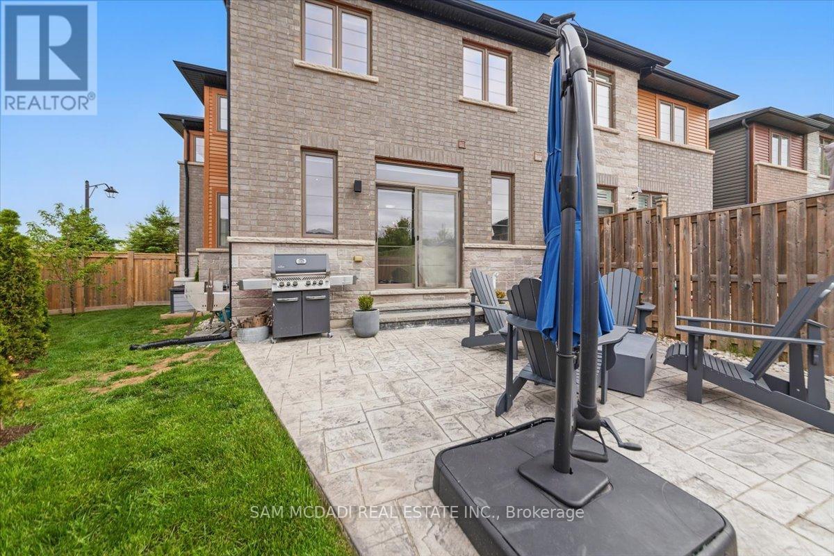 Photo 17 of 4 Rouley Lane, Hamilton ON