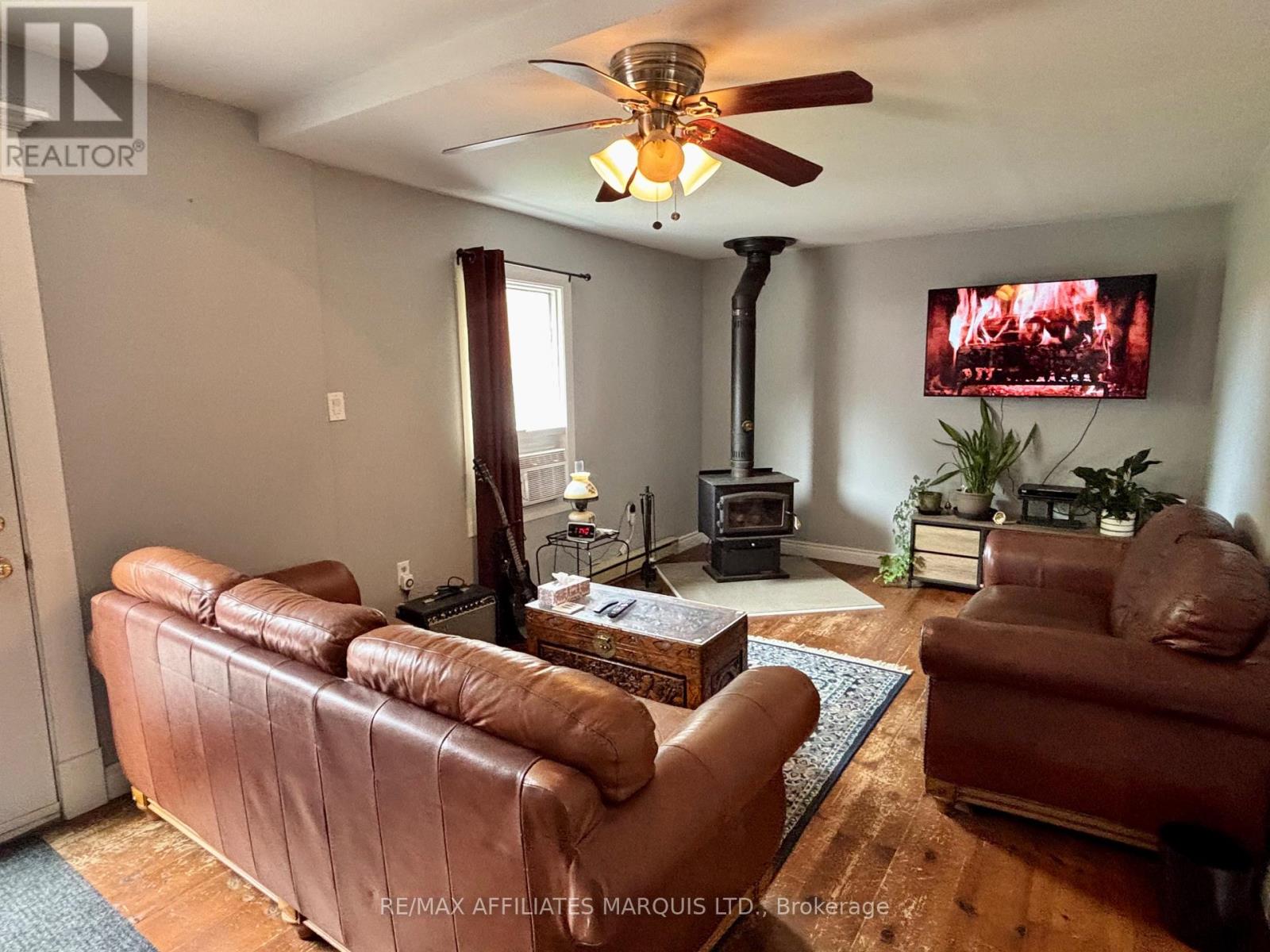 Photo 26 of 452 Dominion St Street S, North Glengarry ON