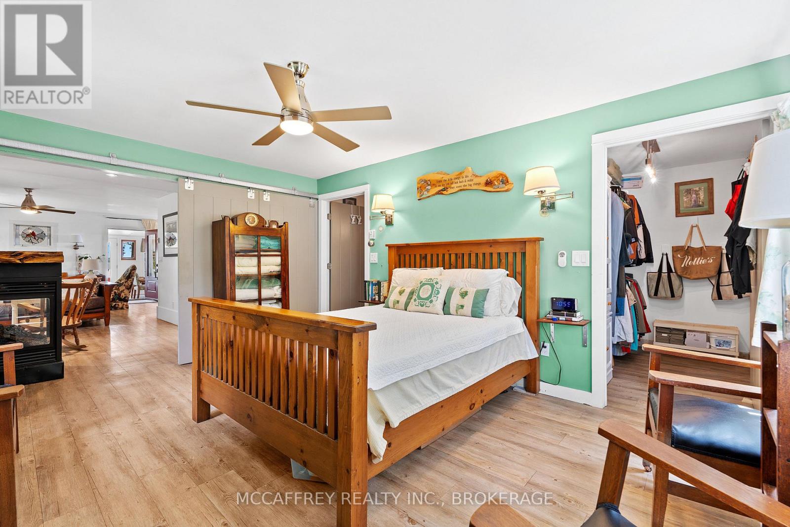Photo 38 of 425 South Shore Road, Greater Napanee ON