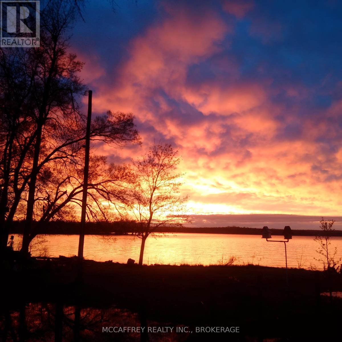 Photo 24 of 425 South Shore Road, Greater Napanee ON