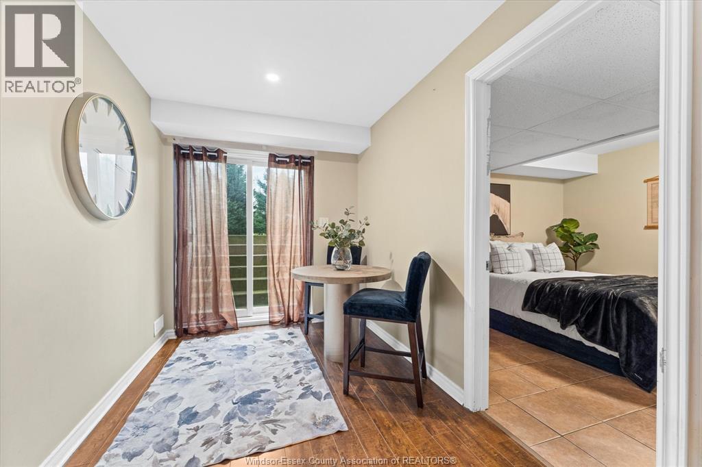 Photo 5 of 2332 Lamont Street, Windsor ON