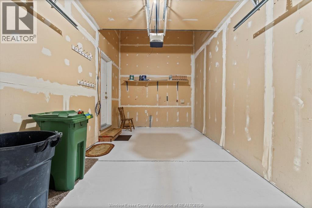 Photo 19 of 2332 Lamont Street, Windsor ON