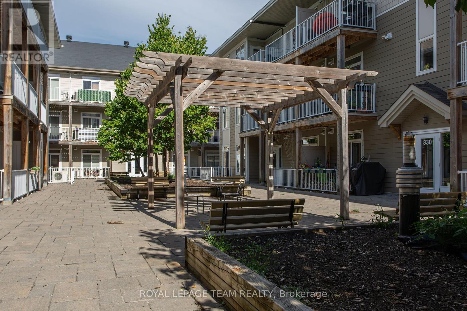 Photo 36 of 306 A Everest Private, Ottawa ON