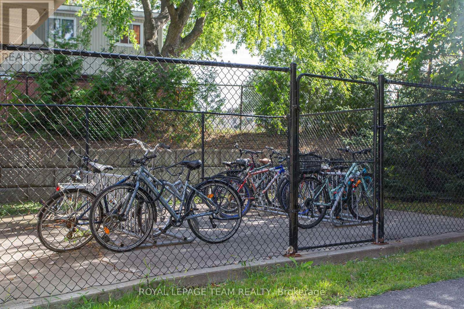 Photo 39 of 306 A Everest Private, Ottawa ON