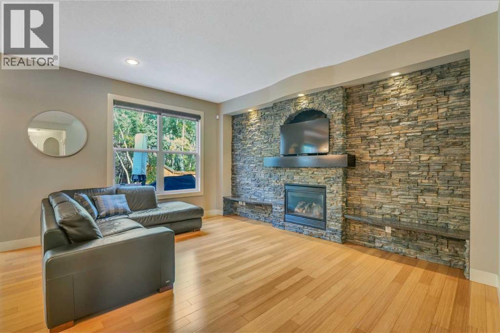 Single Family House for Sale in  Tremblant Place SW Springbank Hill Calgary 