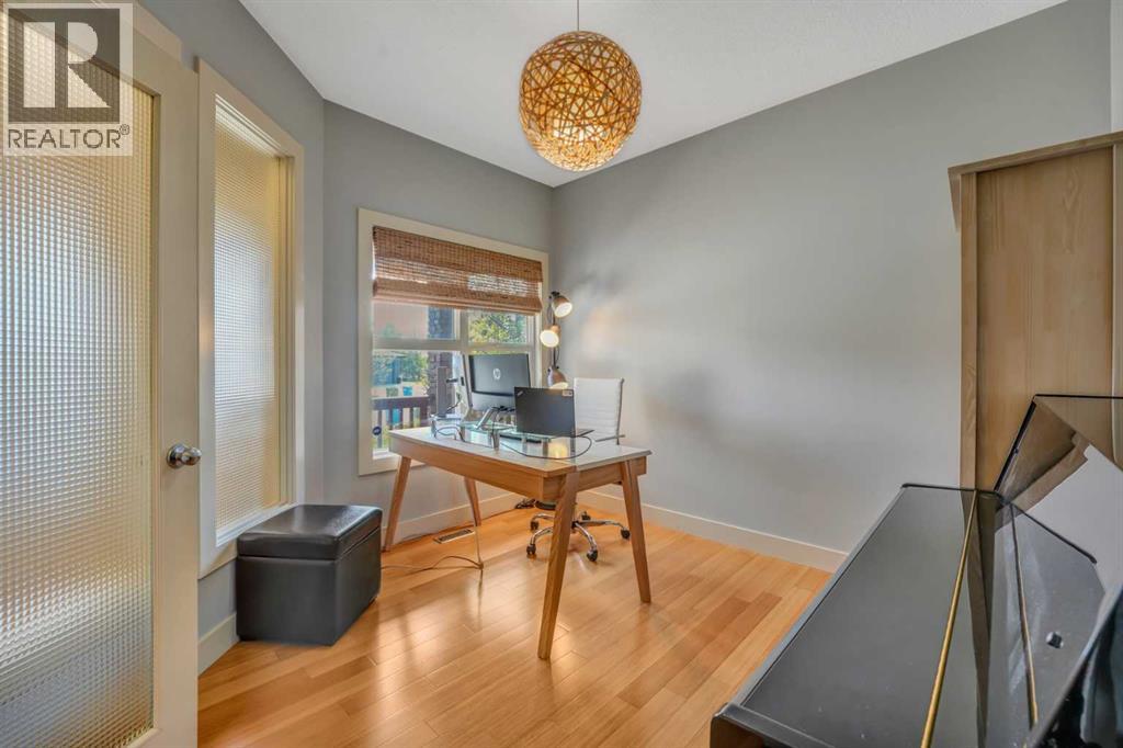 Single Family House for Sale in  Tremblant Place SW Springbank Hill Calgary 