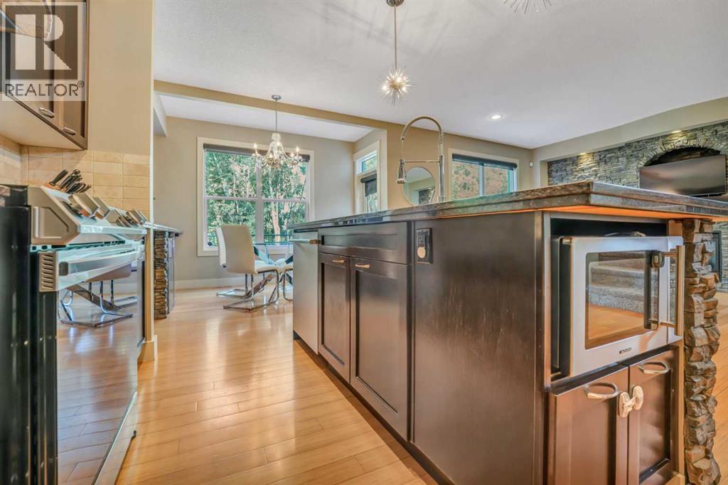 Single Family House for Sale in  Tremblant Place SW Springbank Hill Calgary 