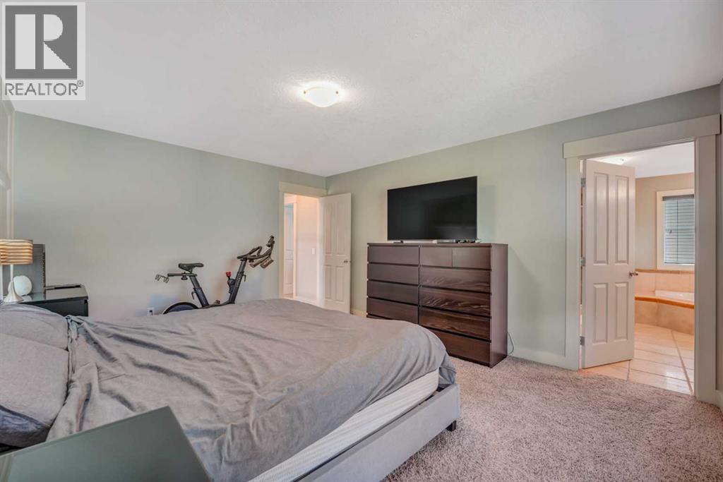 Single Family House for Sale in  Tremblant Place SW Springbank Hill Calgary 