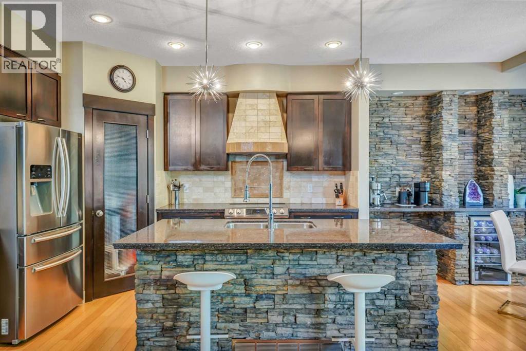 Single Family House for Sale in  Tremblant Place SW Springbank Hill Calgary 