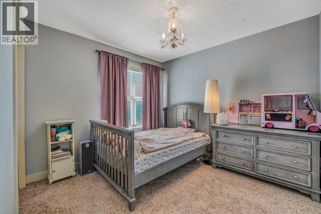 Single Family House for Sale in  Tremblant Place SW Springbank Hill Calgary 