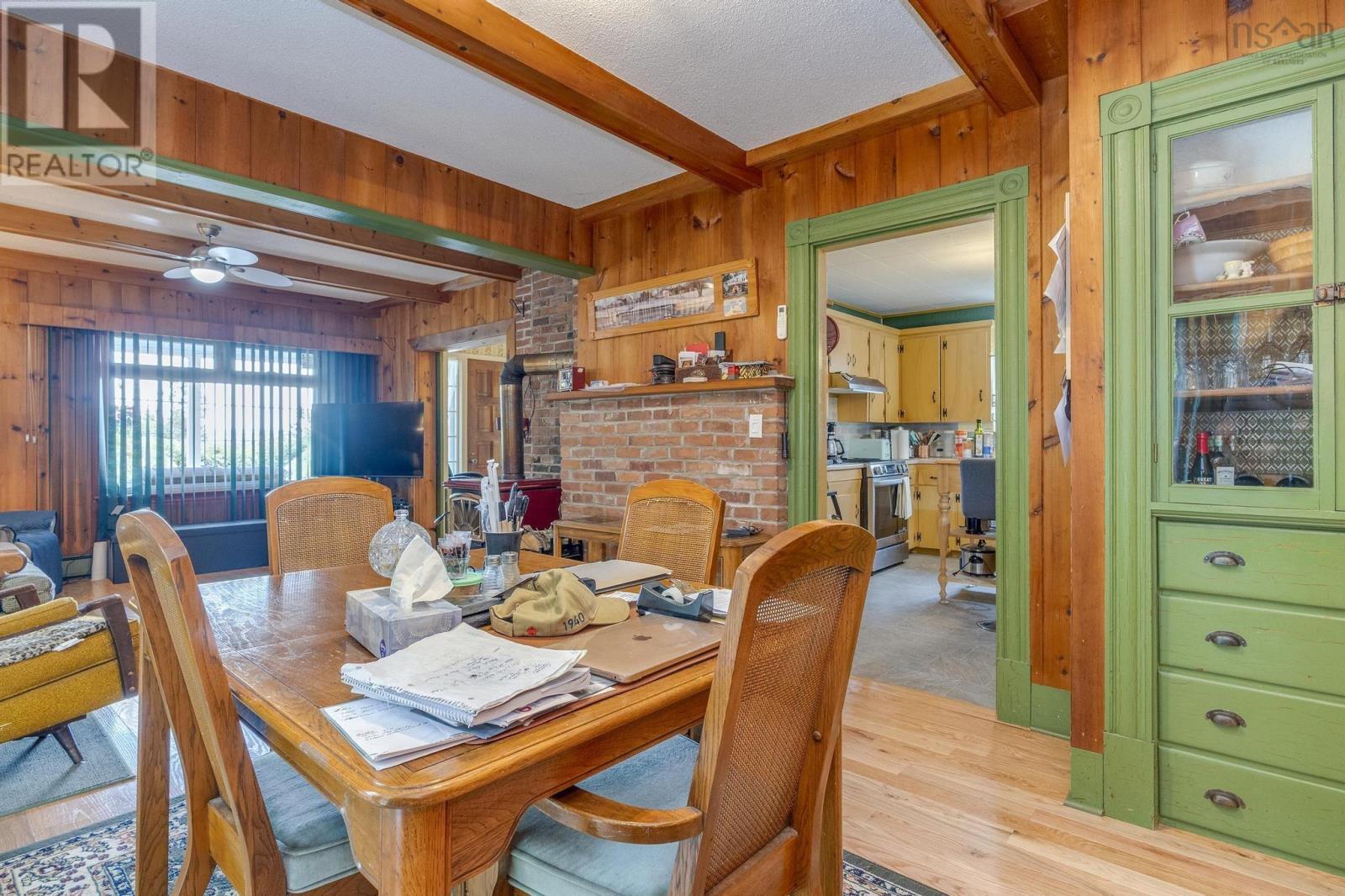 Property 18 of 48 of 26 Culloden Road