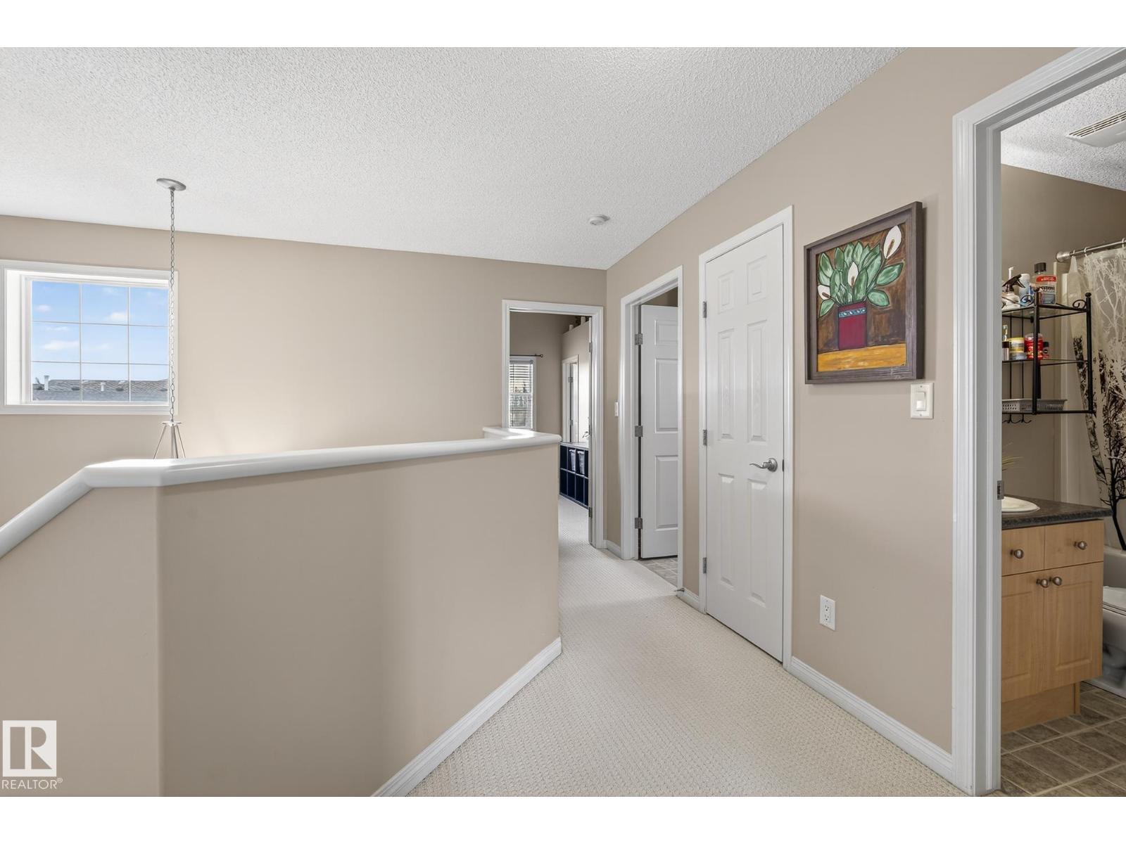 Photo 18 of 3725 137 A Av Nw, Edmonton AB