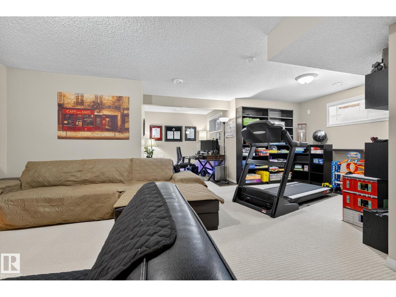 Photo 30 of 3725 137 A Av Nw, Edmonton AB