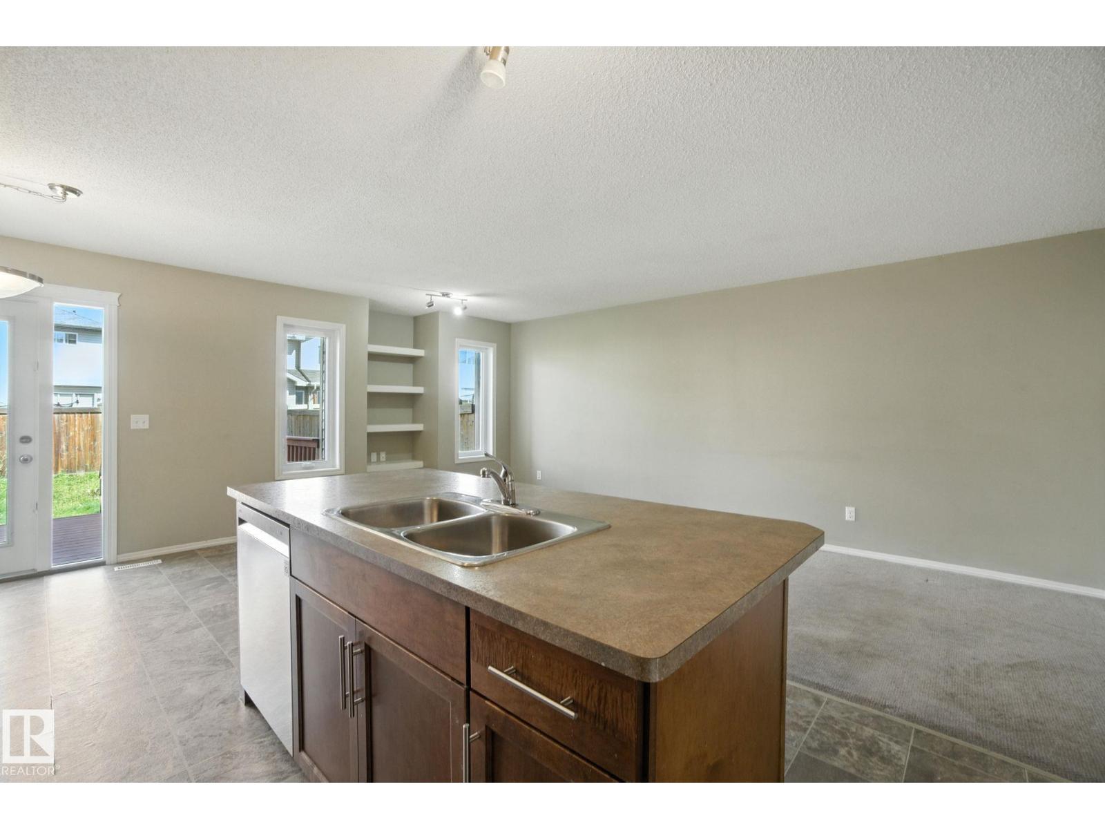 Photo 27 of 3108 16 Av Nw, Edmonton AB