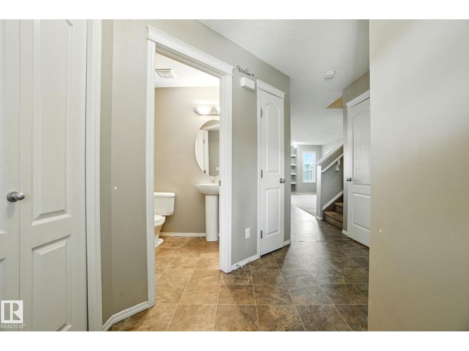 Photo 15 of 3108 16 Av Nw, Edmonton AB