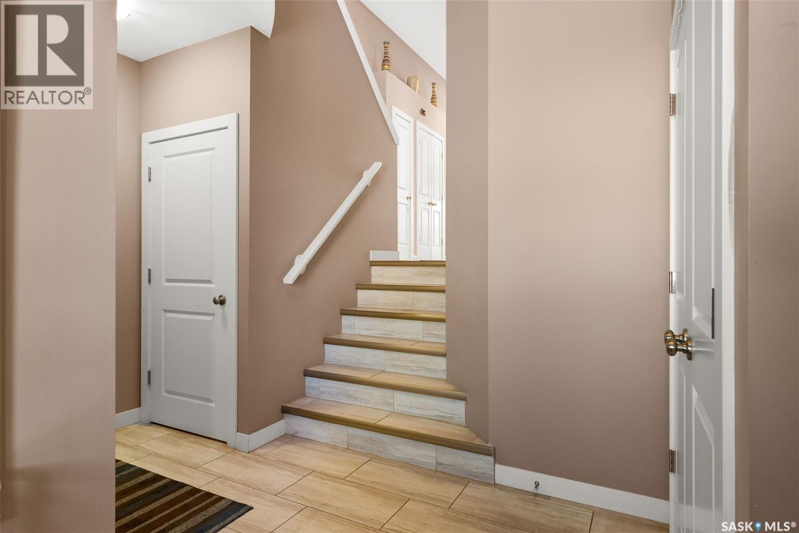 Photo 1 of 4149 Alton Crescent, Regina SK