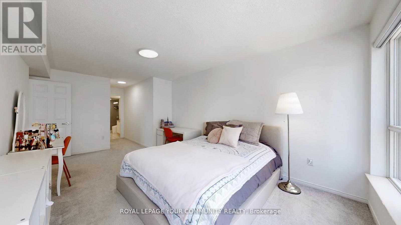 Photo 35 of 1609 909 Bay Street, Toronto ON