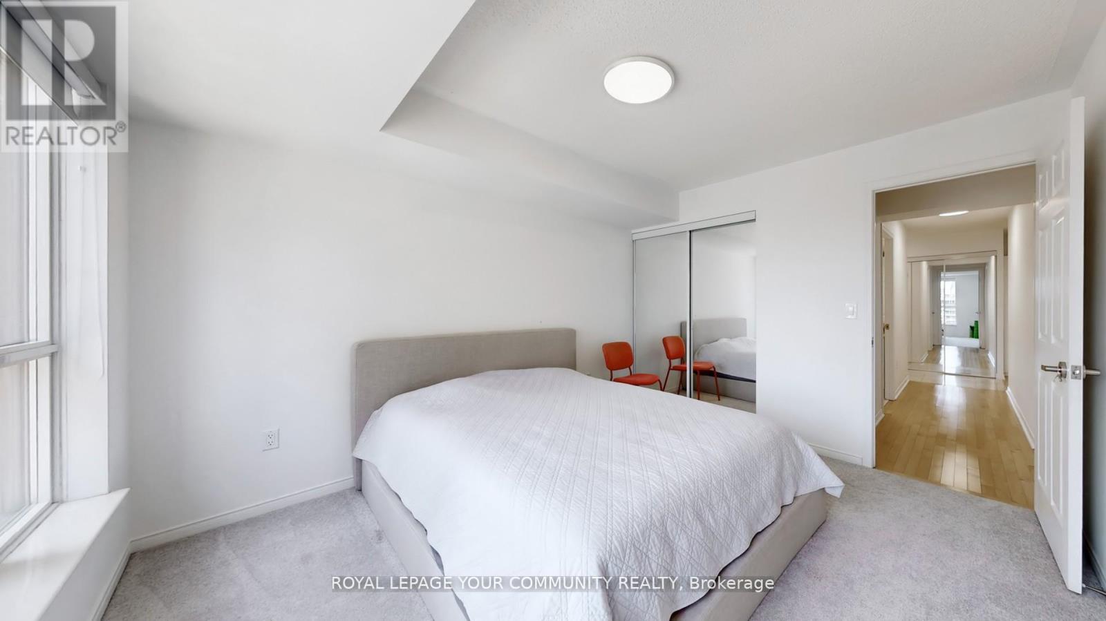 Photo 29 of 1609 909 Bay Street, Toronto ON