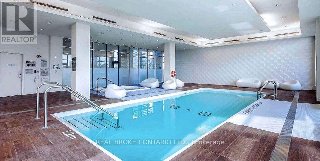 Photo 15 of 306 62 Forest Manor Road, Toronto ON