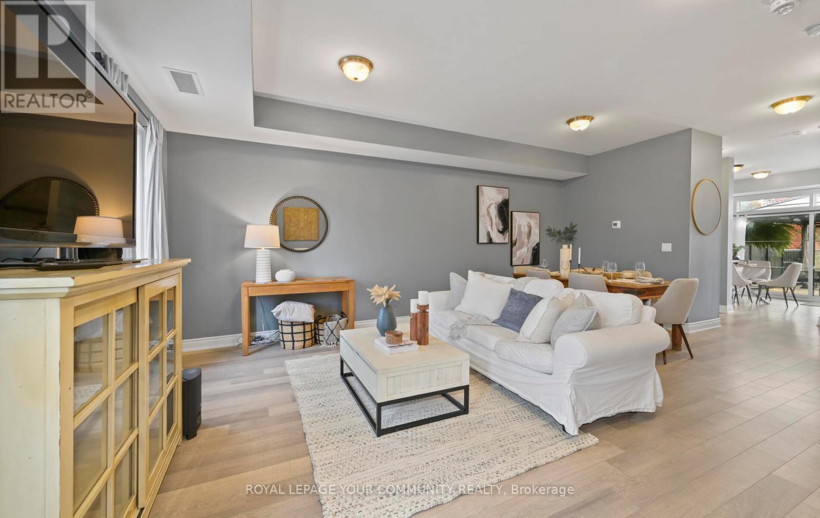 Photo 7 of 205 17 Baldwin Street N, Whitby ON