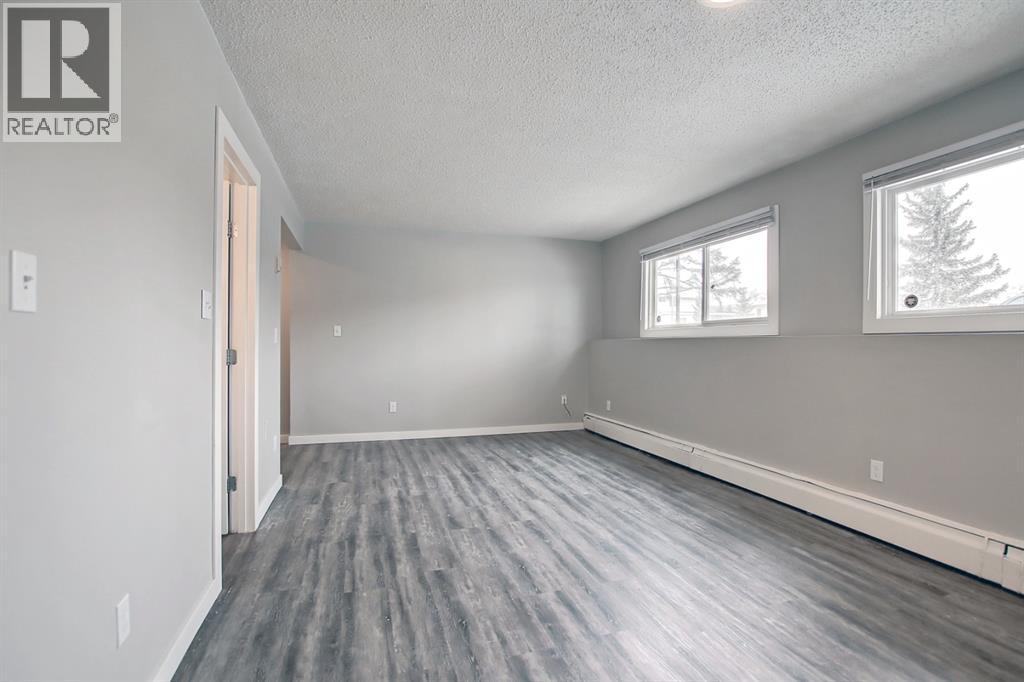 Single Family House for Sale in    Street NW Bowness Calgary 