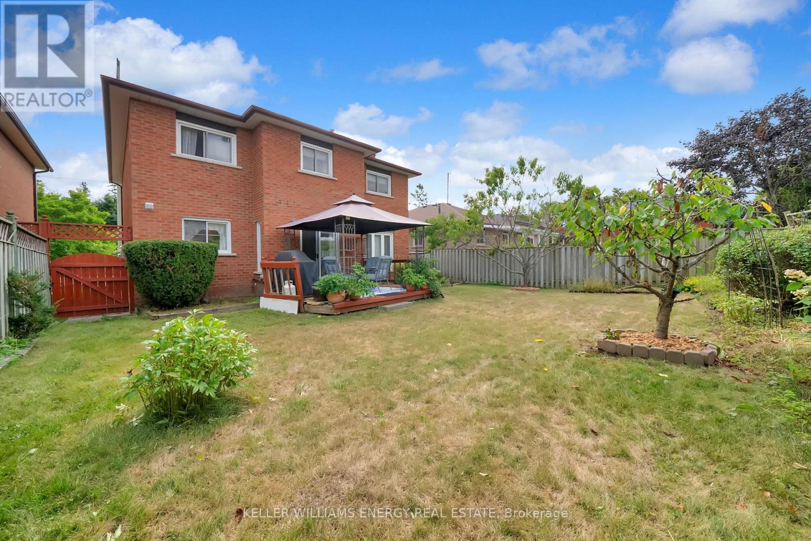 Photo 26 of 280 Thornton Road N, Oshawa ON