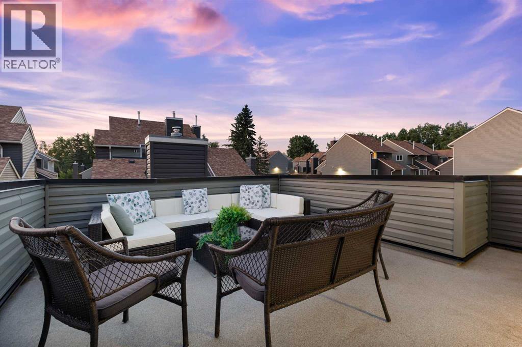 Single Family House for Sale in   Glamis Green SW Glamorgan Calgary 