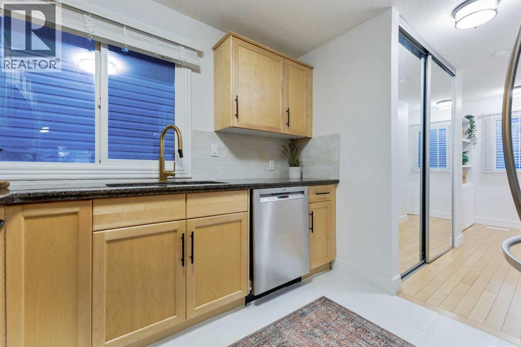 Single Family House for Sale in   Glamis Green SW Glamorgan Calgary 