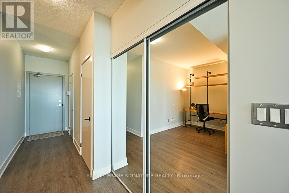 Photo 31 of 825 99 The Donway W, Toronto ON