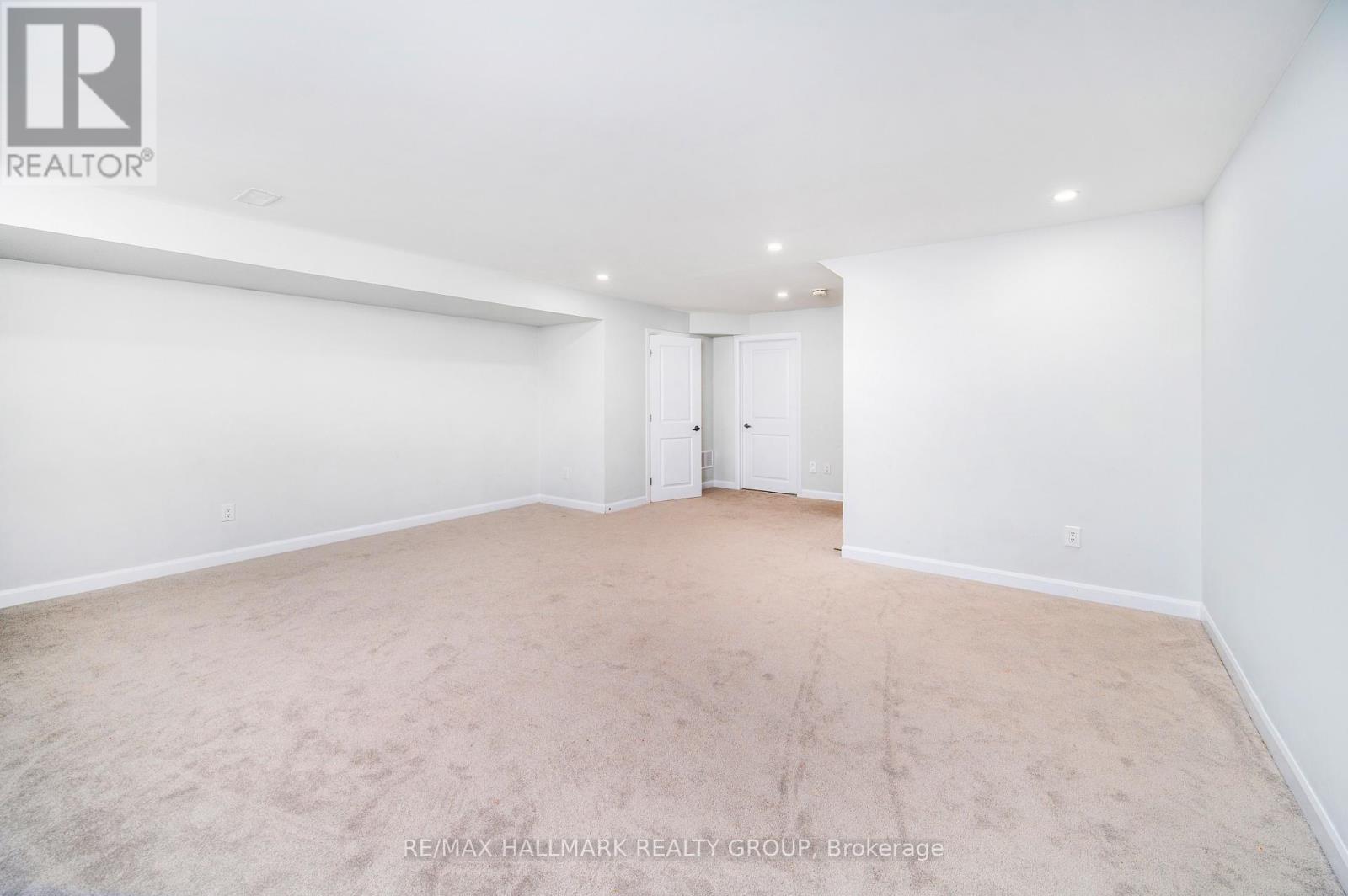 Photo 32 of 315 Blossom Pass Terrace, Ottawa ON