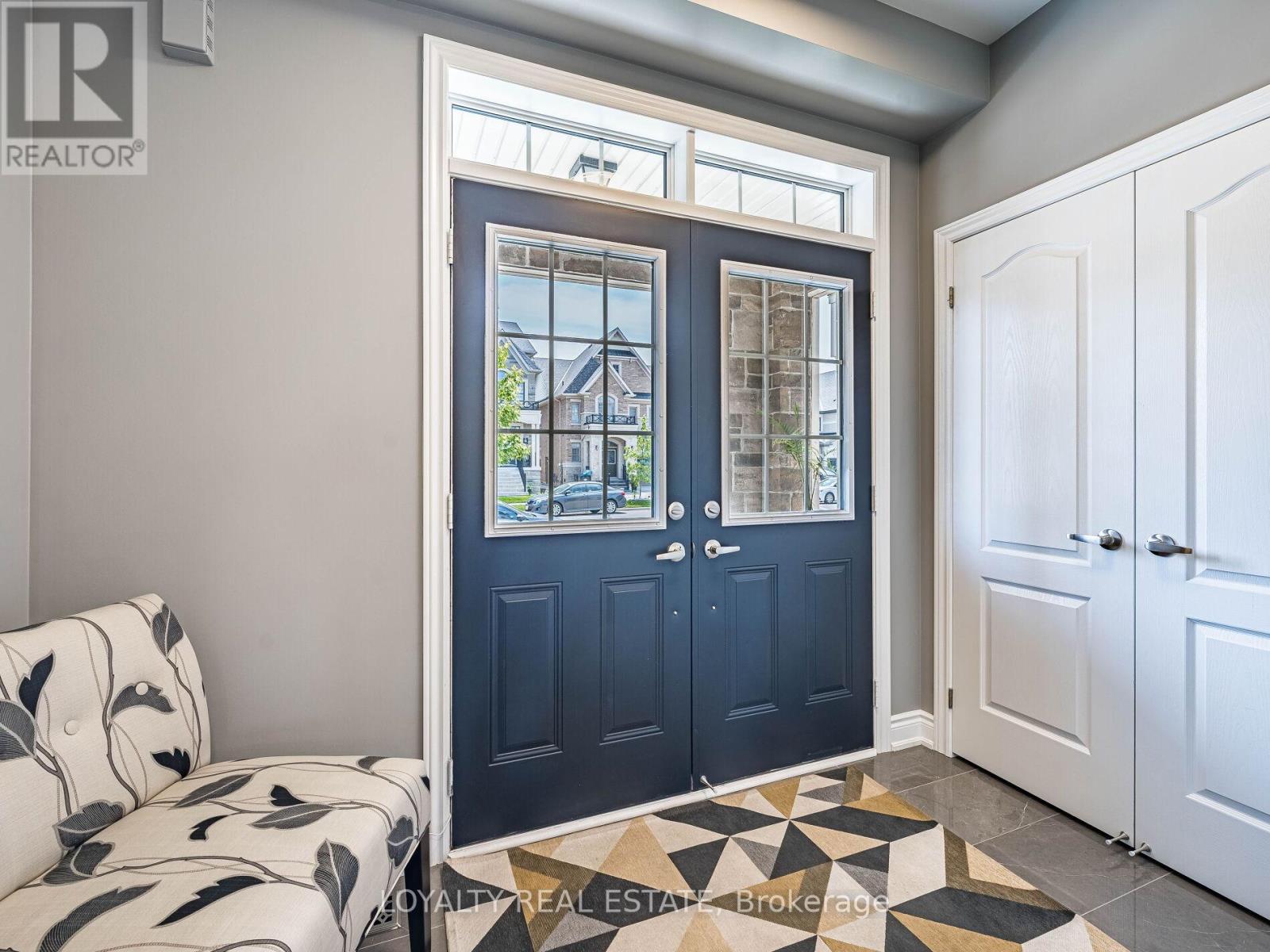 Photo 2 of 12 Wainwright Drive, Brampton ON