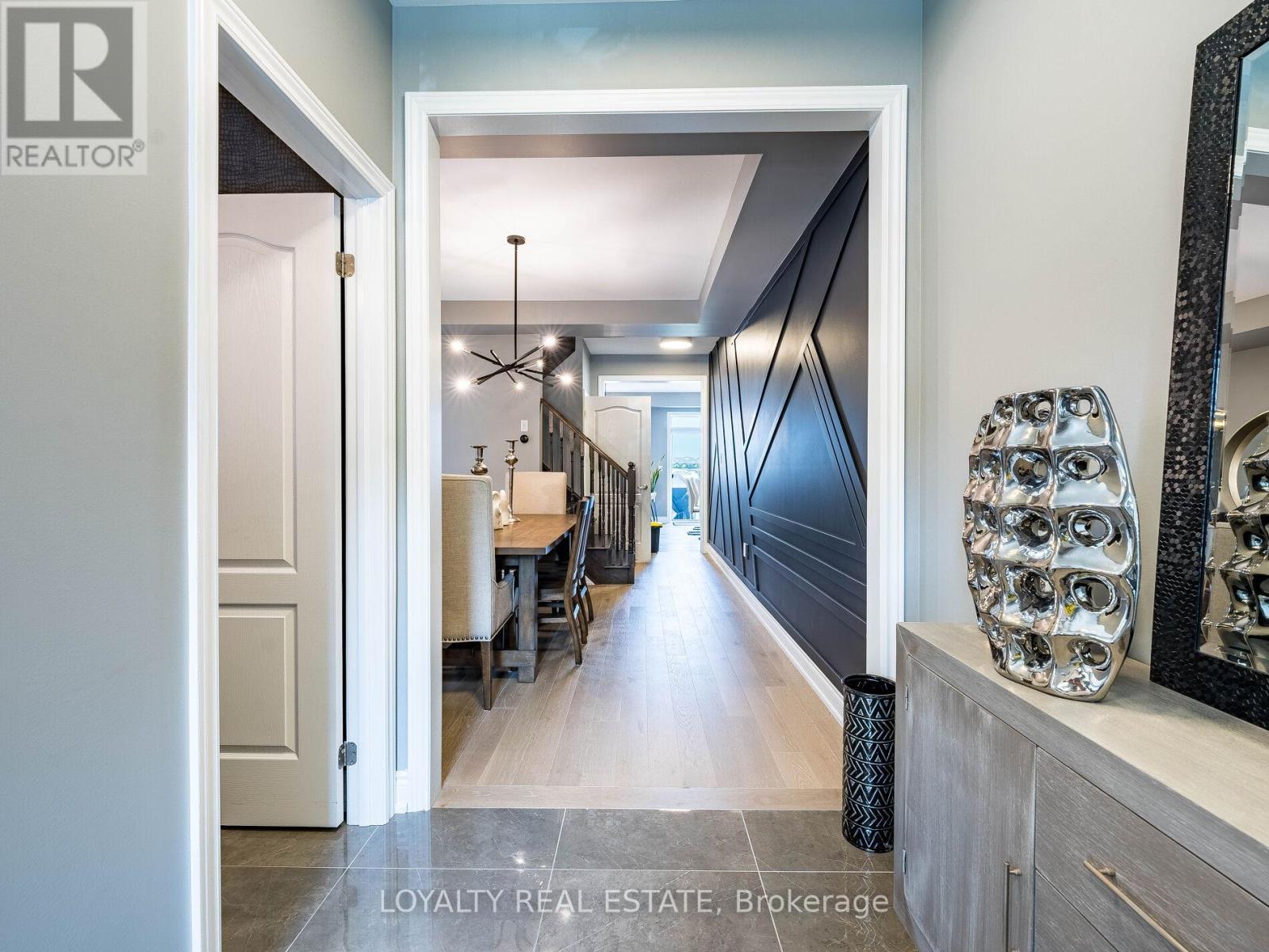 Photo 3 of 12 Wainwright Drive, Brampton ON