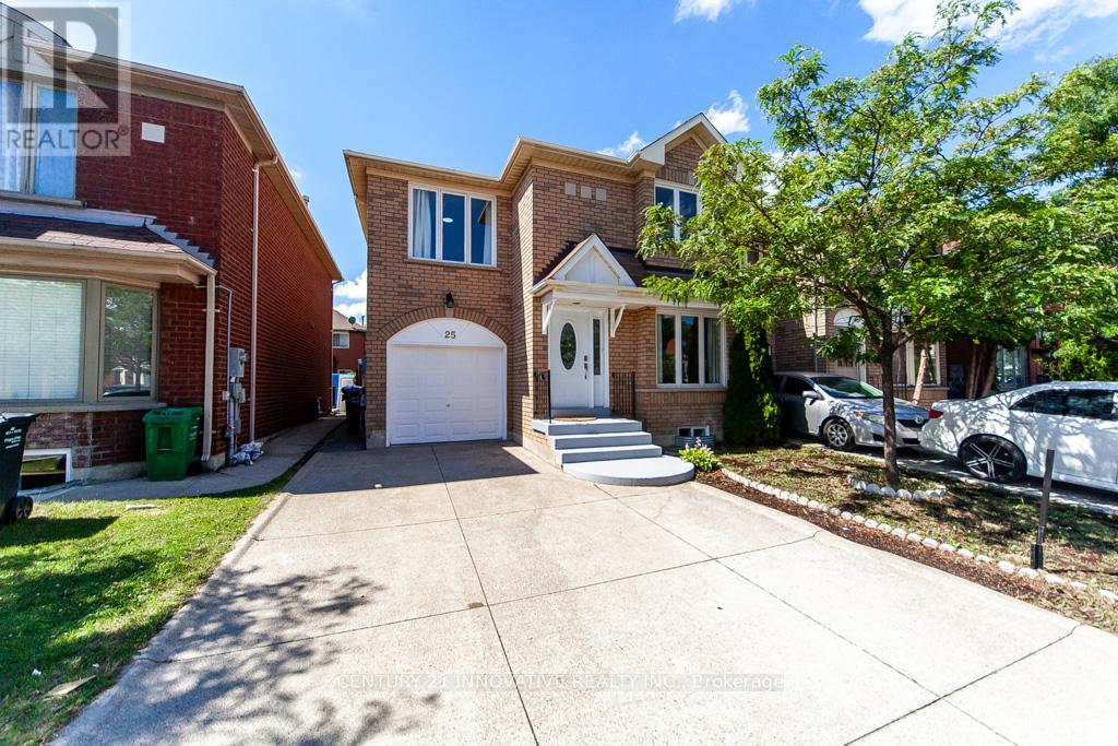 Photo 2 of 25 Morningdew Crescent, Brampton ON