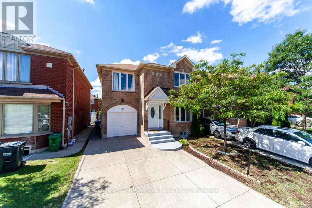 Photo 3 of 25 Morningdew Crescent, Brampton ON