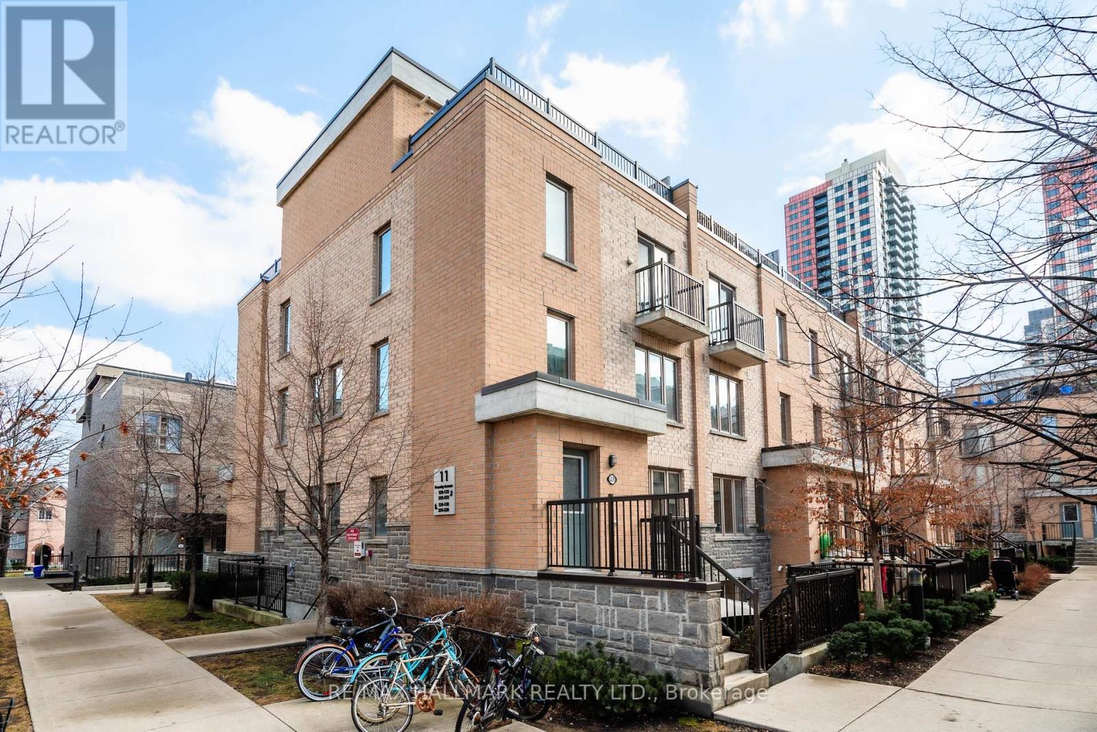 Photo 1 of 129 11 Foundry Avenue, Toronto ON