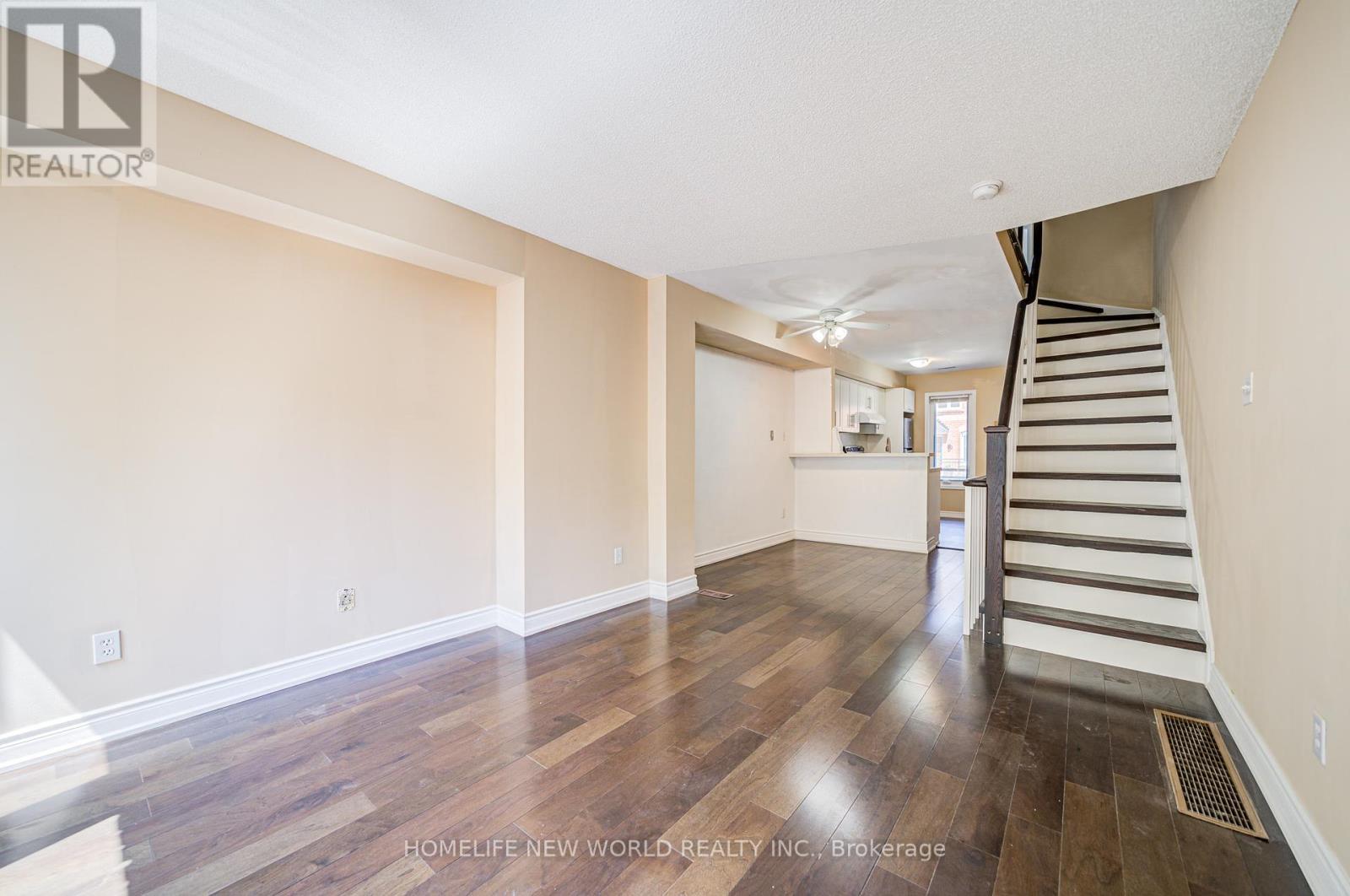 Photo 12 of 23 3895 Doug Leavens Boulevard, Mississauga ON